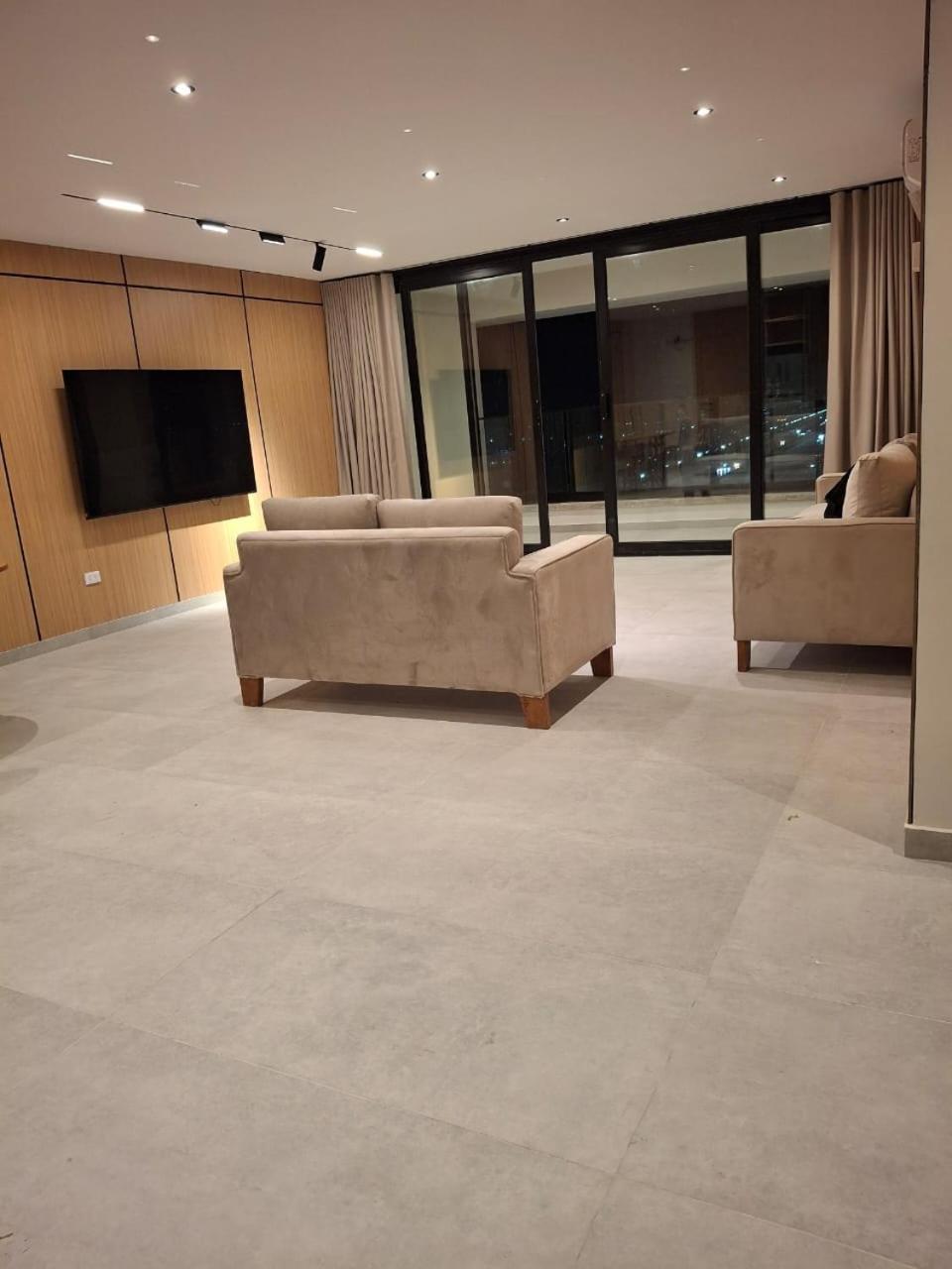 Egms-cn-1 Nile View Apartment *